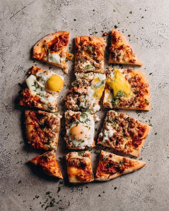 Breakfast Pizza