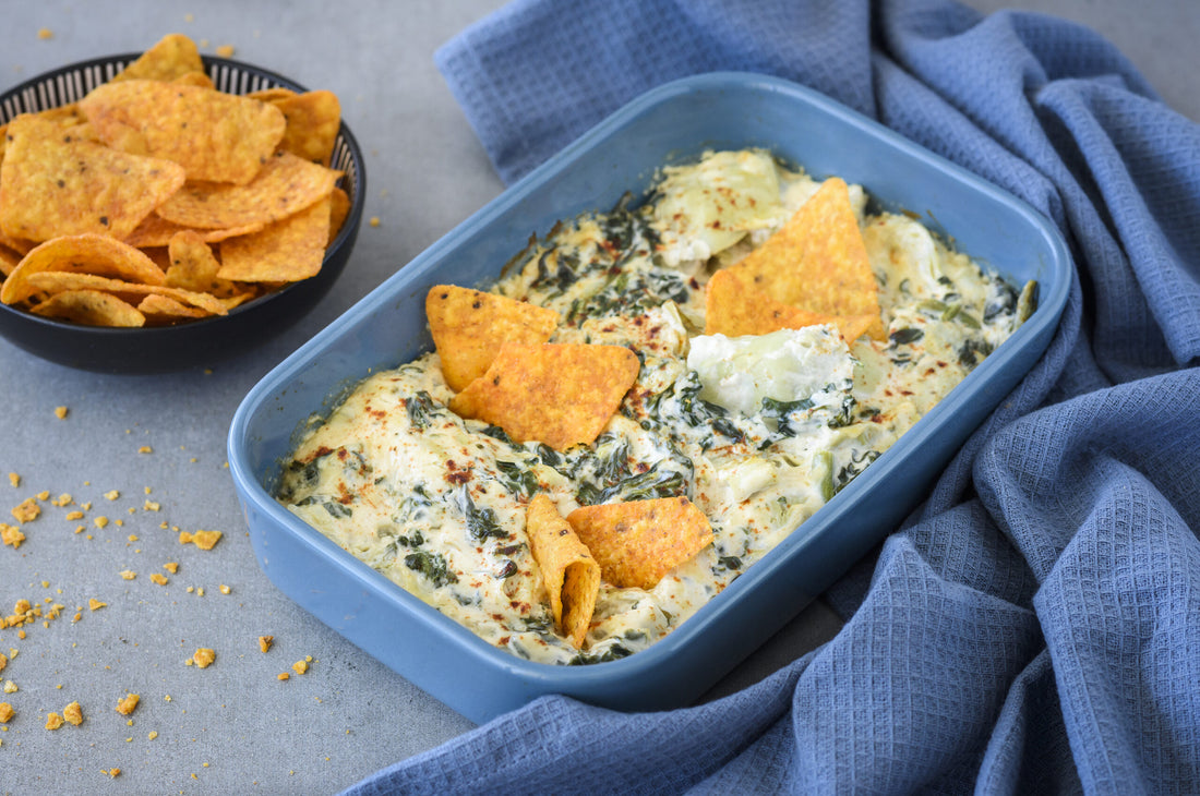 Cheesy Spinach Artichoke Dip