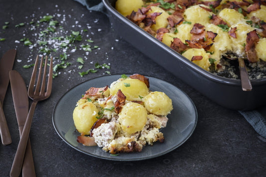 Cheesy Tater Toto Breakfast Bake