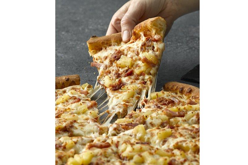 Papa John’s and Dole Create The Super Hawaiian Pizza