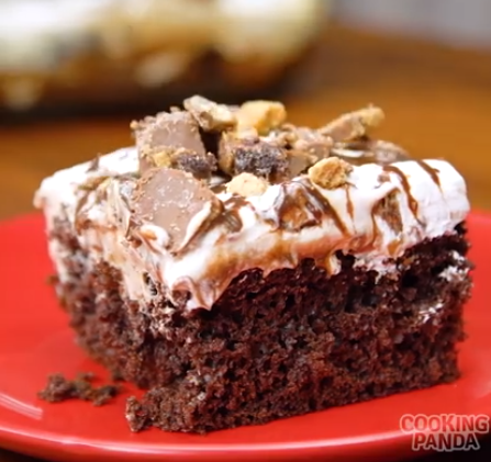 Reese’s Poke Cake