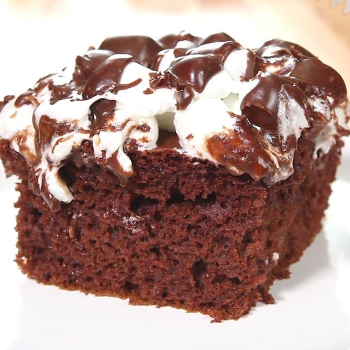 Mississippi Mud Cake