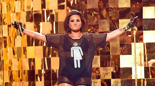 Demi Lovato's Shirt Stirs Up Controversy At 2016 Billboard Awards (Photo)